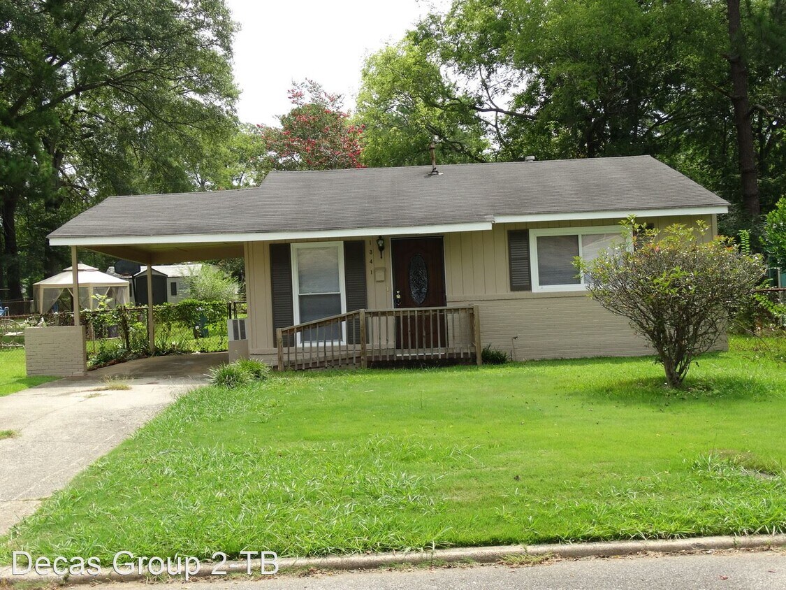 Primary Photo - 3 br, 1 bath House - 1341 16th Pl SW