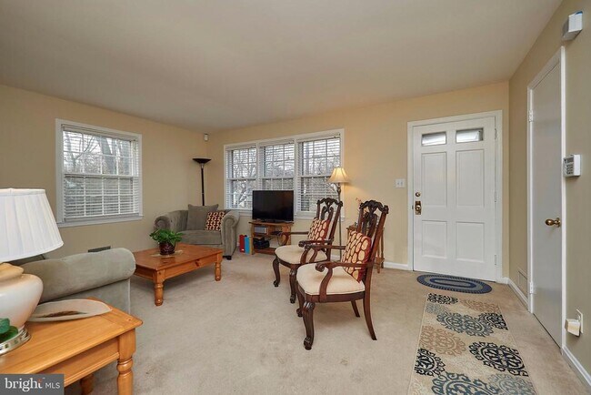 Foto del edificio - 3812 Wexford Dr