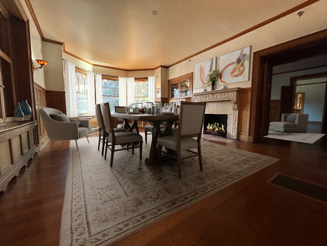 Foto del edificio - 6111 Fifth Ave