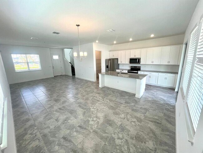 Foto del edificio - 3082 Voyager Ave