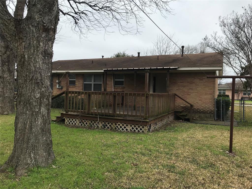 Foto principal - 402 Brazos St