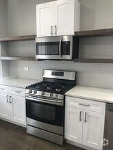 Building Photo - 2839 W Lyndale St