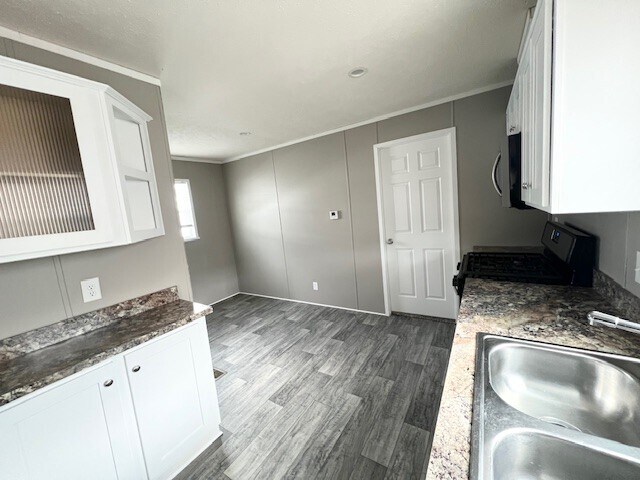 Foto del edificio - 46000 Geddes Rd