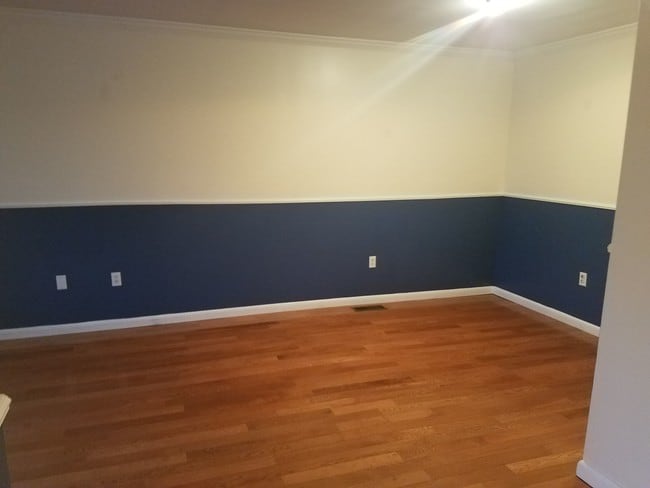 Building Photo - 8 Briarwood Way