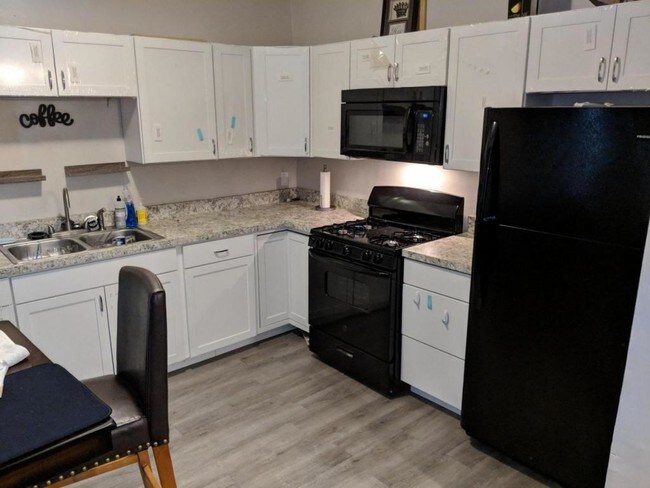 Foto del edificio - 1507 North Salina Street Unit #2