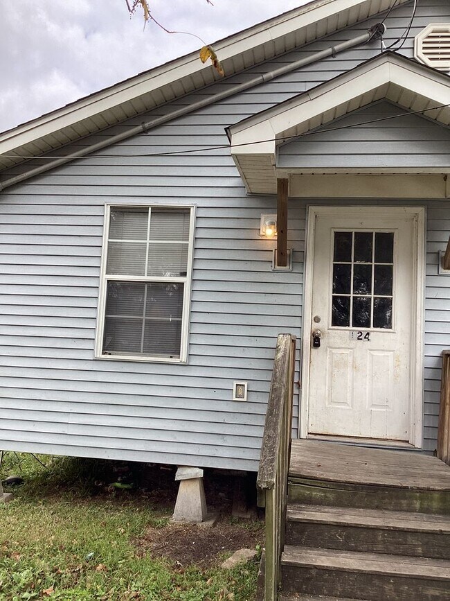 Foto del edificio - 3 bedroom, 2 bathroom home close to ULL!