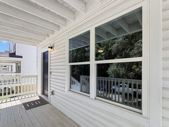 Building Photo - 140 Palmetto Breeze Cir