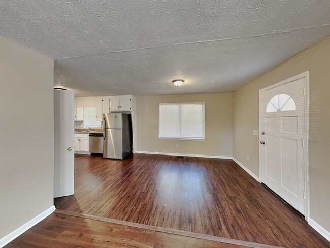 Building Photo - 3985 Casa Verde Dr