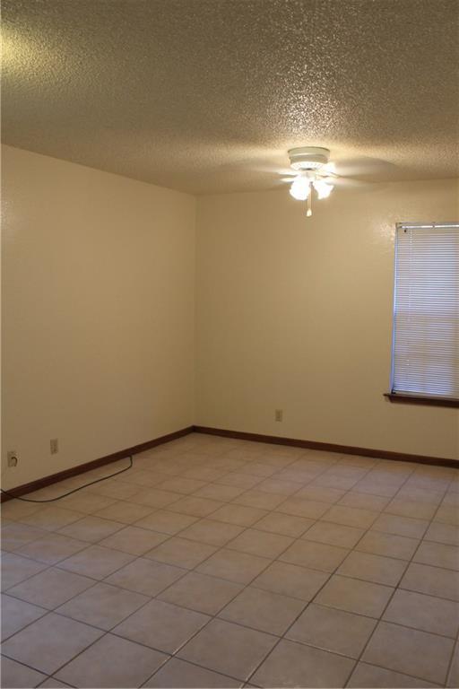 Foto del edificio - 905 E 51st St