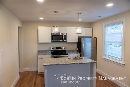 Photo - 1809 Blair St House