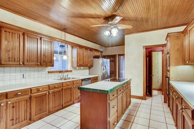Foto del edificio - 18018 Echobend Lane, Spring, TX, 77379