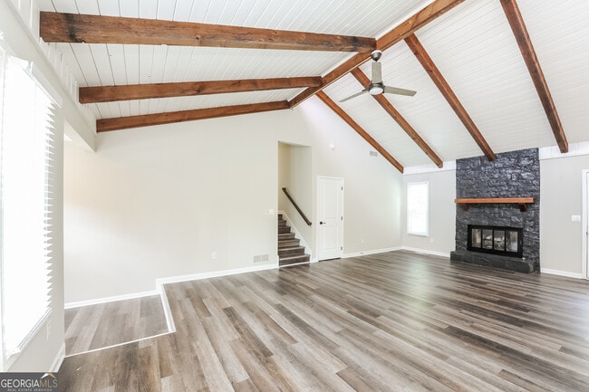 Foto del edificio - 4948 Highpoint Way NE