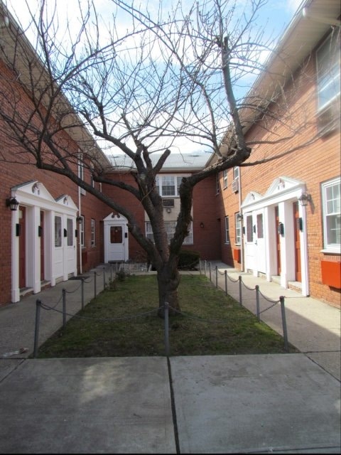 193 Washington Apartments - 193 Washington Street