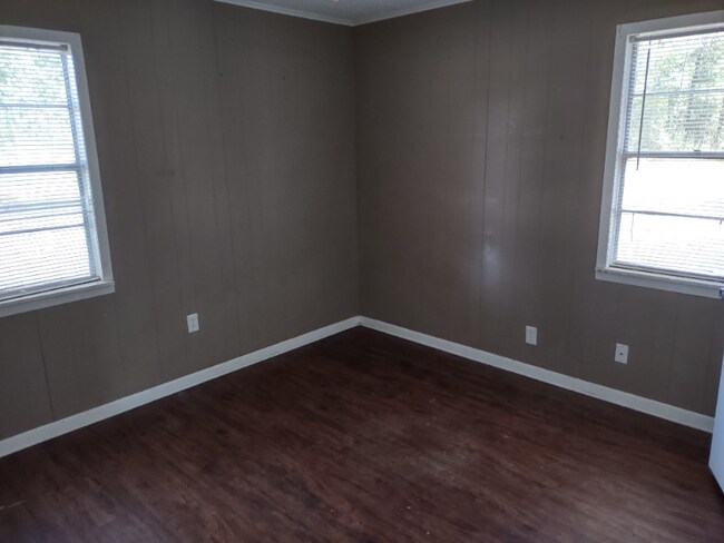 Foto del edificio - 101 Oakdale St