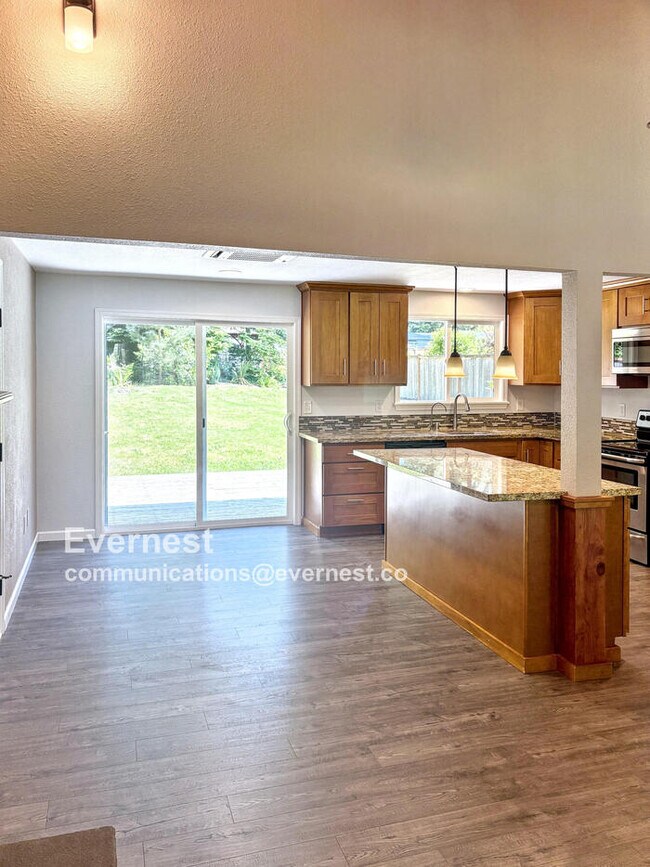 Foto del edificio - 44604 SE 151st St
