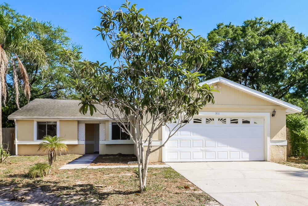 Primary Photo - 7511 Breezewood Ct
