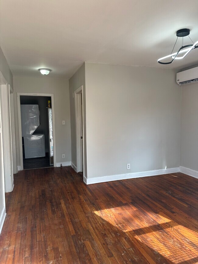 Foto del edificio - 836 Rodey Ave