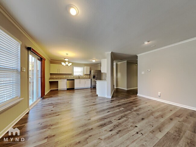 Foto del edificio - 6141 Salamander Run Ln