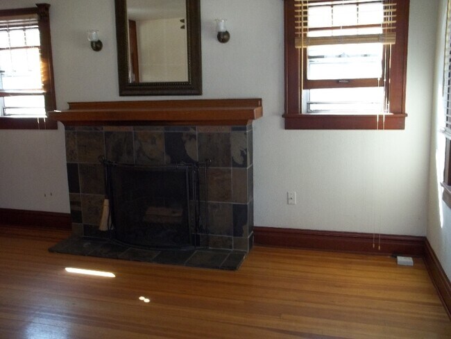 Foto del edificio - 416 E Kentucky Ave