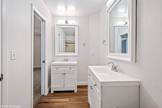 Interior Photo - Forest Pointe