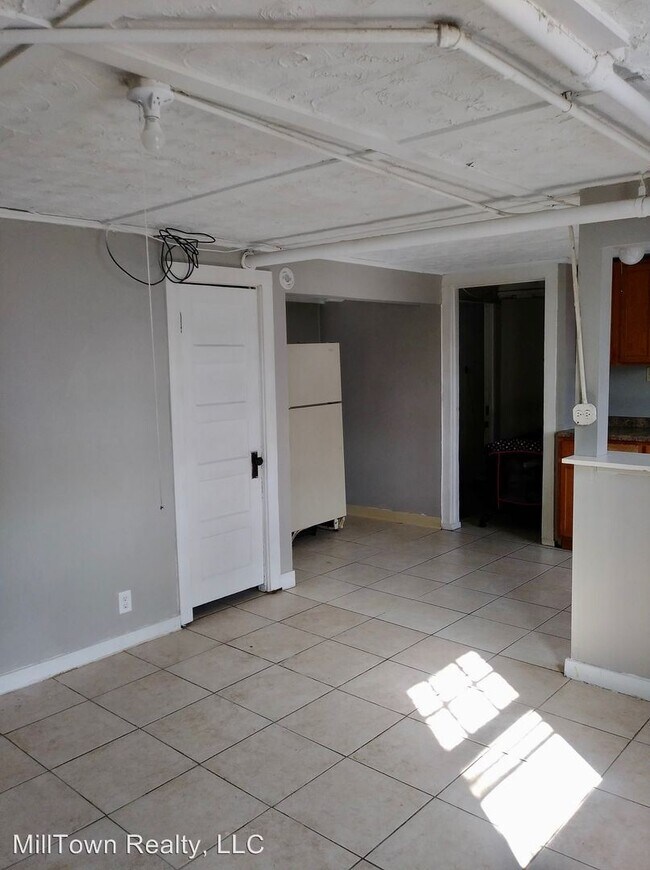 Building Photo - 1205 Arlington Ave