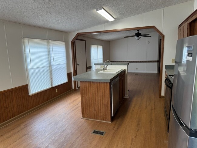 Photo - Updated 3 Bedroom 2 Bath Double Wide for Rent House