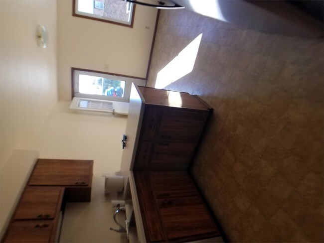 Building Photo - 1520 Camden Ct