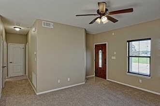 Building Photo - 13165 Snow Ln