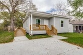 Primary Photo - 3827 Yellowstone Blvd
