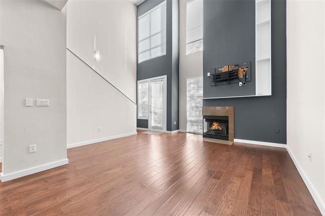 Foto del edificio - 6927 Sumner St