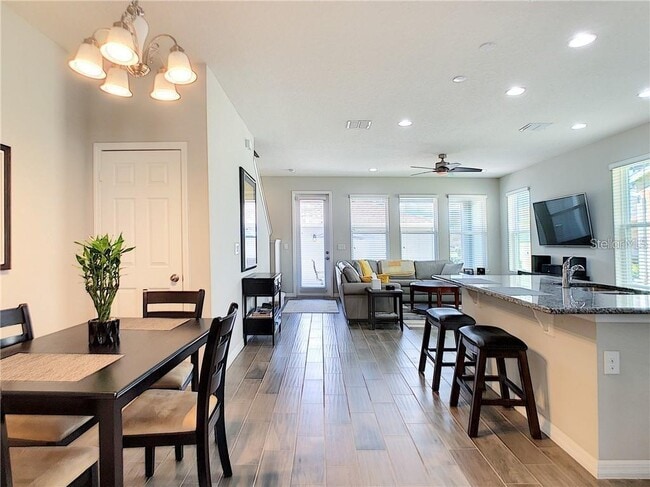 Foto del edificio - 8160 Wood Sage Dr