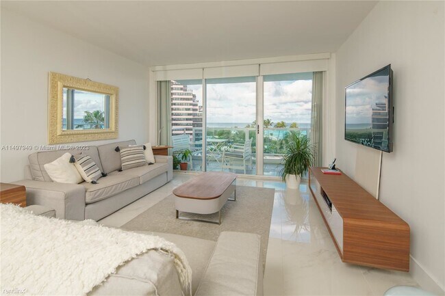 Foto del edificio - 2 br, 2 bath Condo - 5151 Collins Ave Apt 734