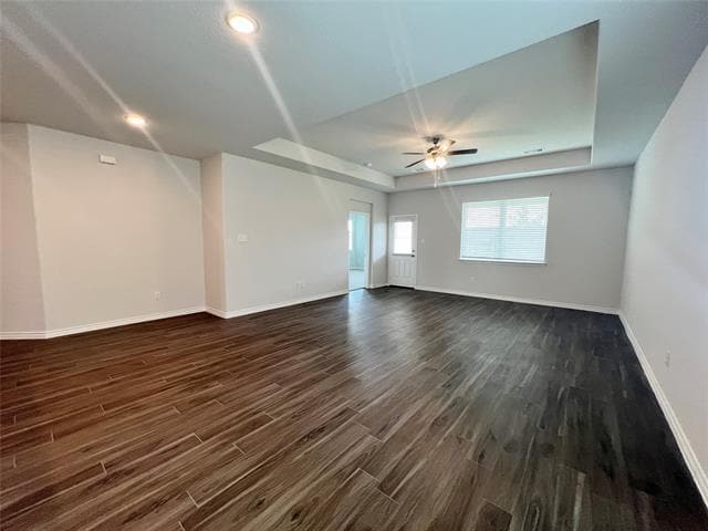 Building Photo - 5021 Chital Dr