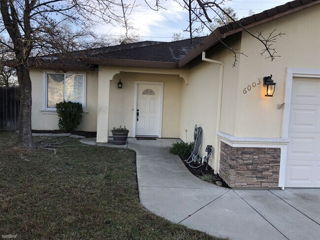 Building Photo - 3 br, 2 bath House - 6001 Overwood Court 6003