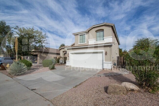 Building Photo - 3690 E Janelle Ct