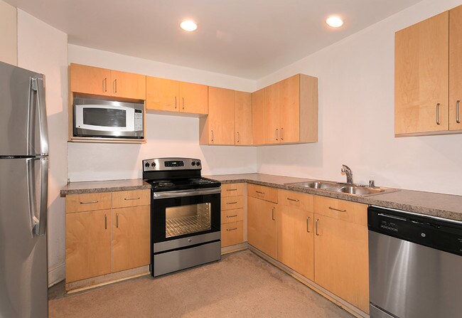 Building Photo - Boutique Apartments