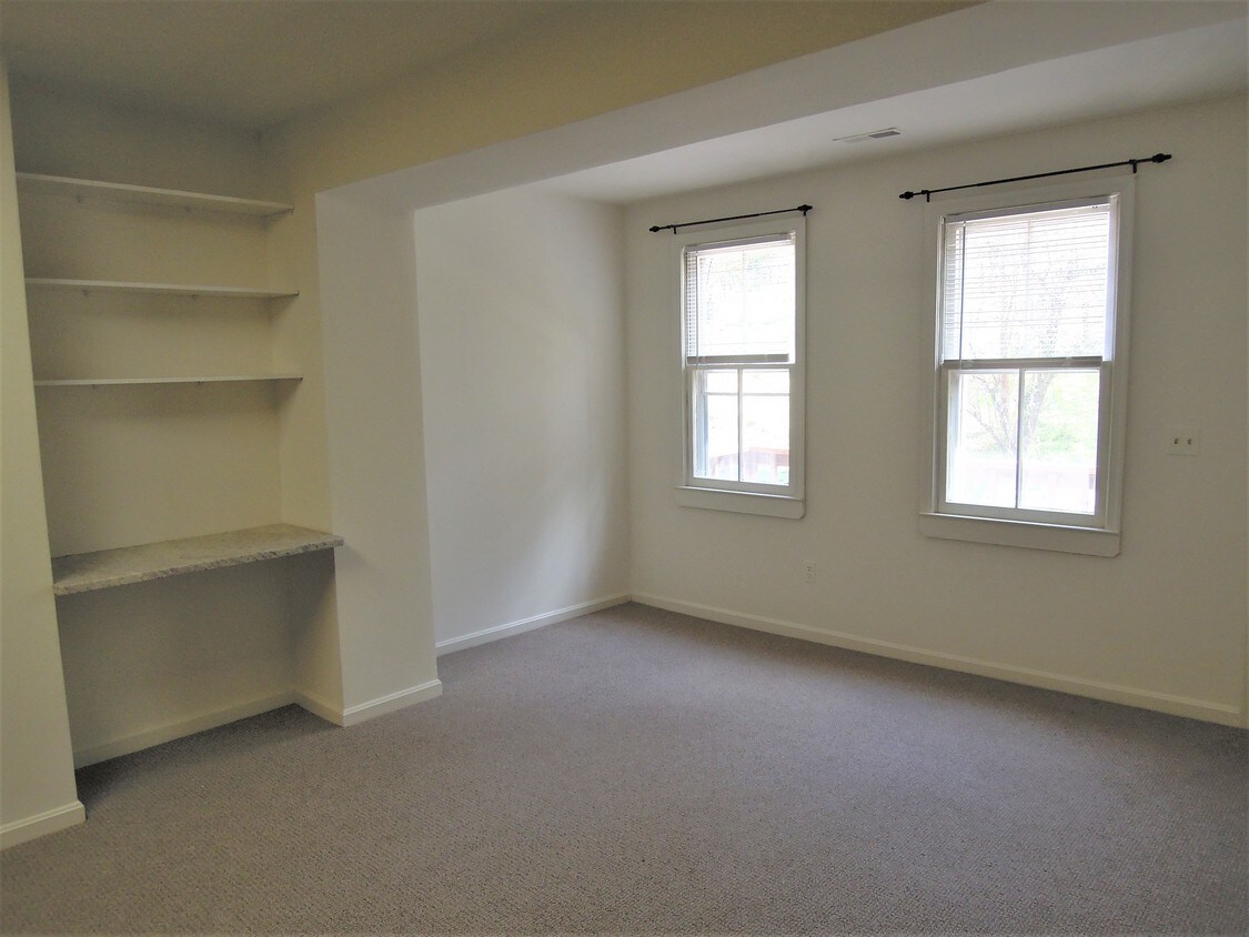 Primary Photo - 763 Oella Ave