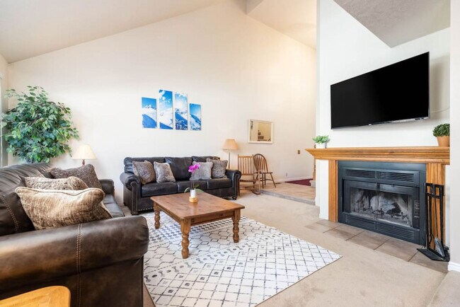 Foto del edificio - 3545 Wasatch Grove Ln