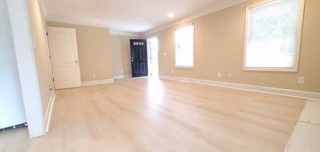 Foto del edificio - 1456 Kennesaw Dr NW