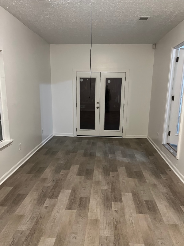 Building Photo - 100 Lafayette St