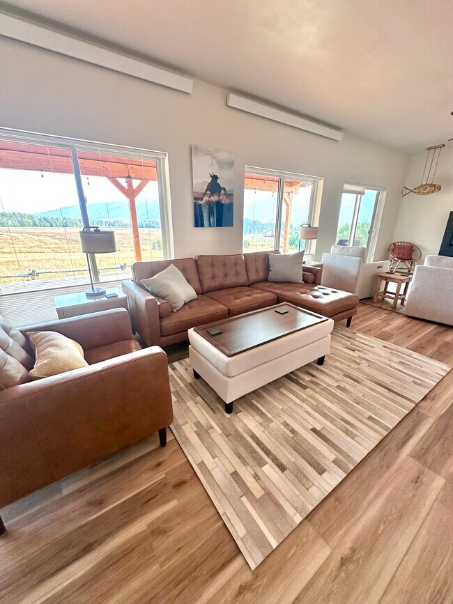 Foto del edificio - 53 Riverview Cir