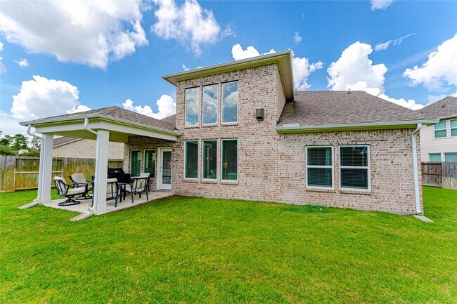 Foto del edificio - 13806 Llano Basin Ct