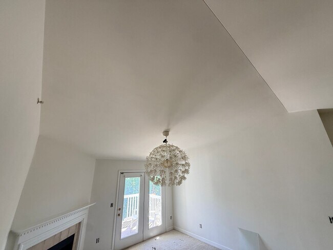 Building Photo - 10680 Hill Point Ct