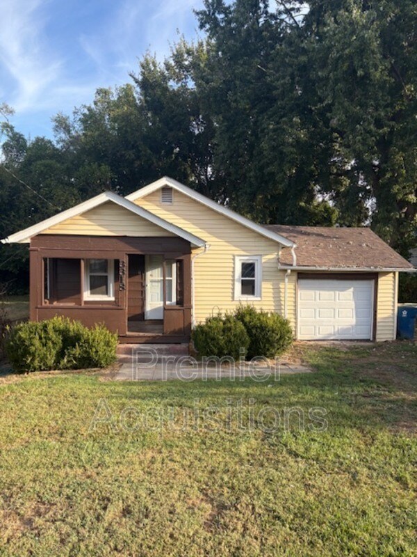 Foto principal - 3318 Fernwood Ave