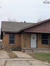 Building Photo - 3306 Garfield St