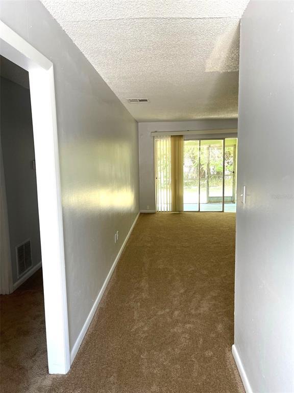 Foto del edificio - 7368 Balboa Dr