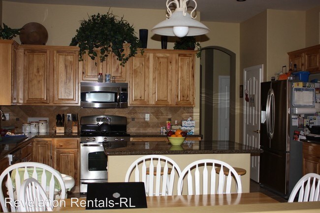 Foto del edificio - 2460 E Indian Wells Pl