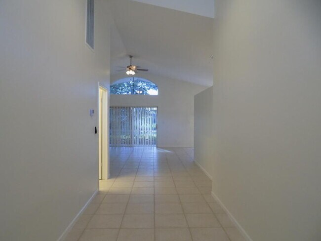Foto del edificio - 7609 Northtree Club Drive