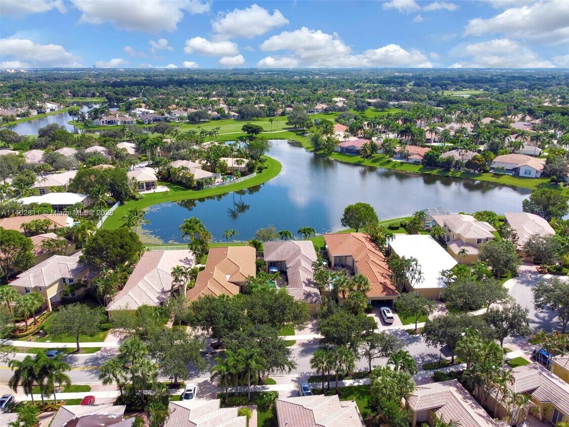 2492 Bay Isle Dr, Weston, FL 33327 House for Rent in Weston, FL