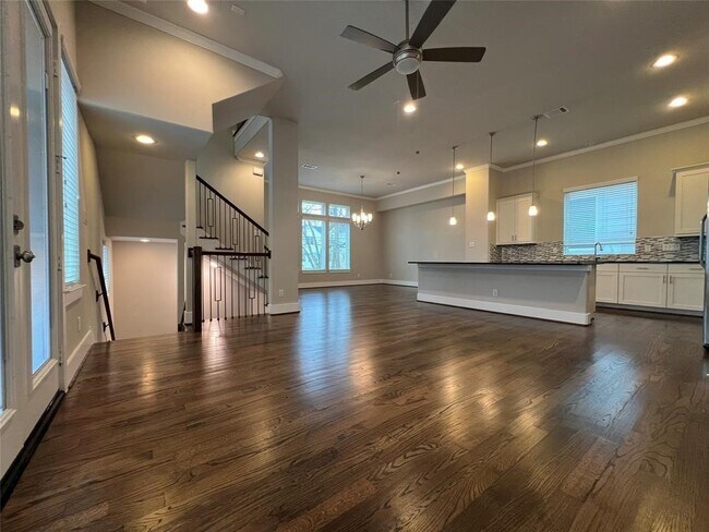 Foto del edificio - 5623 Kansas St